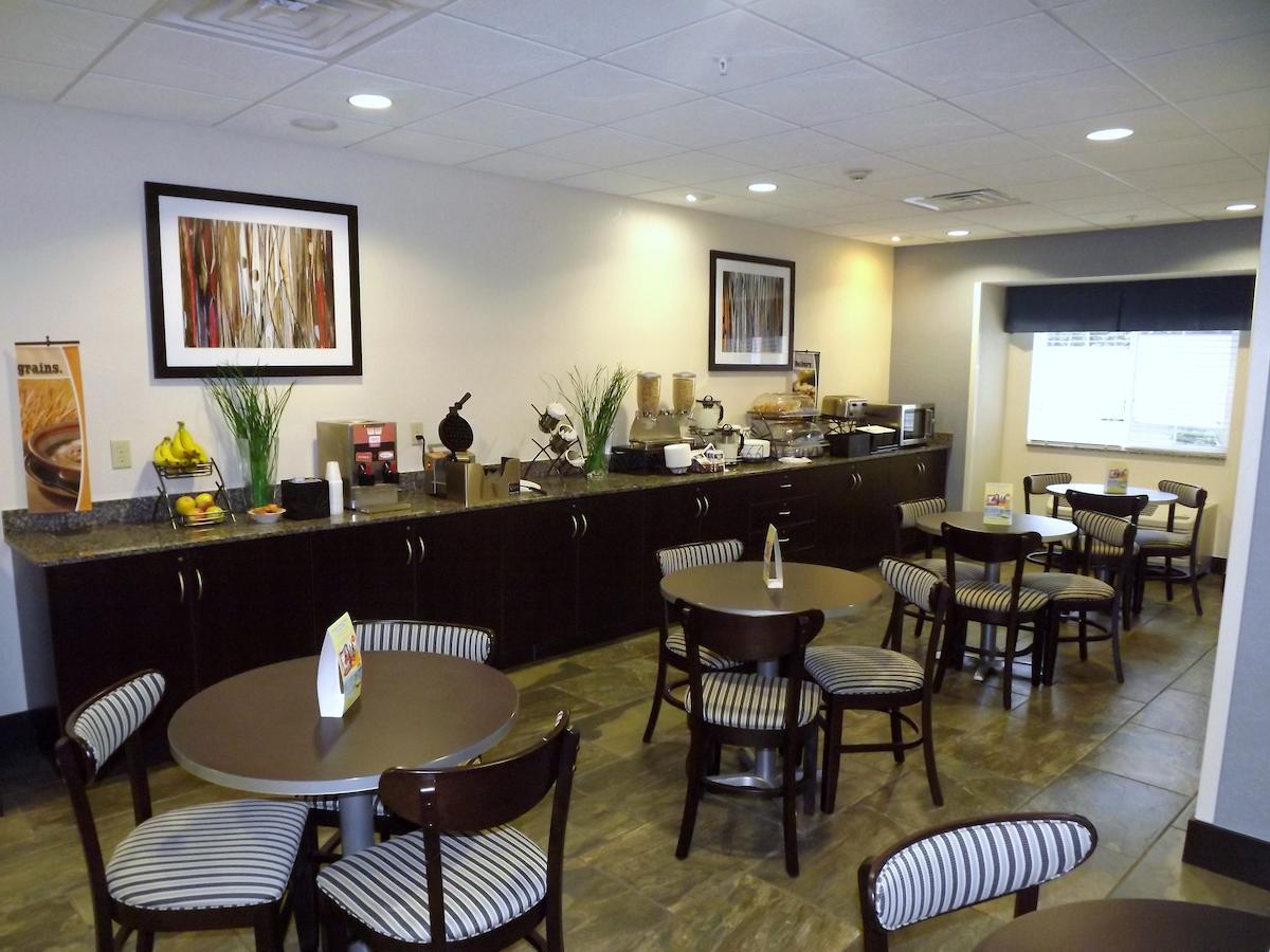 Spark By Hilton Wilkes Barre Номер фото